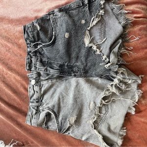 BERSHKA JEAN SHORTS SIZE SMALL